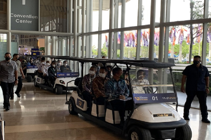 Tinjau Booth-booth GIIAS...