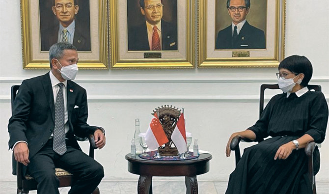 Singapura Buka Jalur...