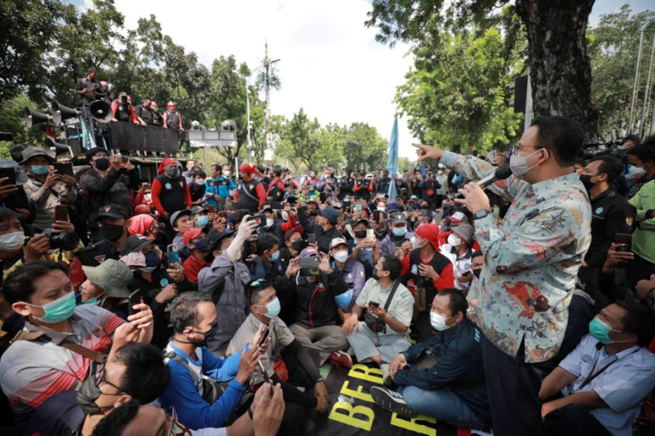 Anies Siapkan Solusi...
