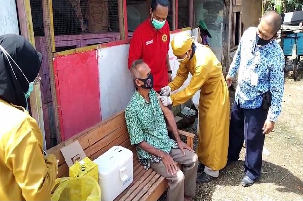 Binda Jateng Gelar Vaksinasi...