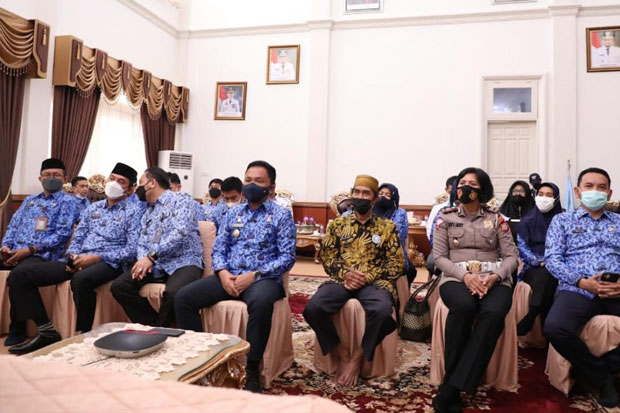 Bantaeng Raih Penghargaan...