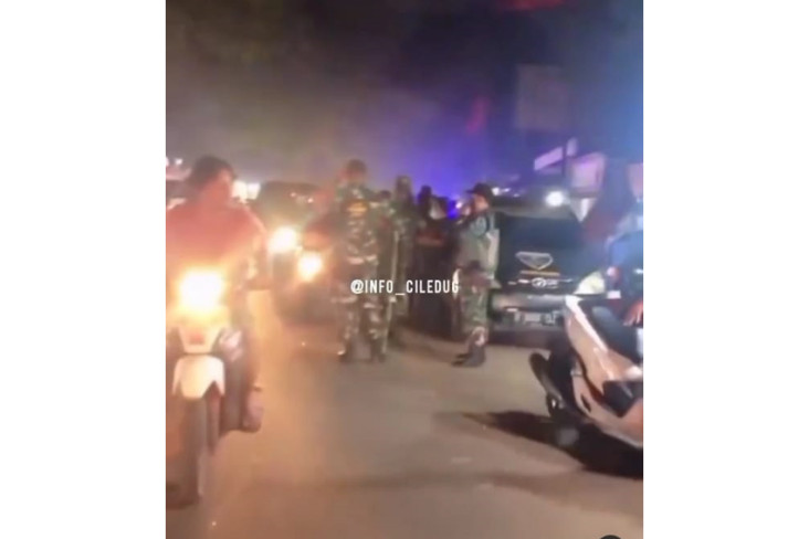 2 Ormas Bentrok di Ciledug,...