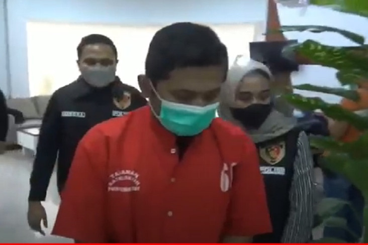 Pagar Makan Tanaman,...