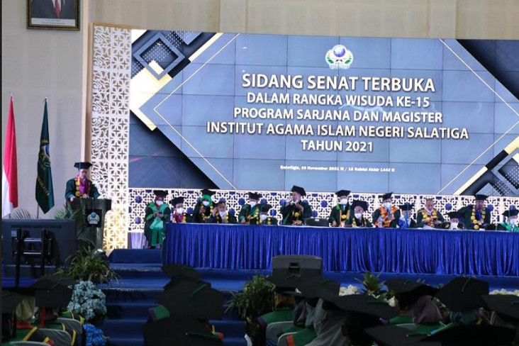 Wisuda Ke-15, Rektor...