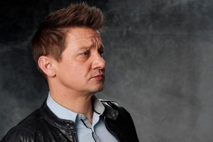 Jeremy Renner Tak Segan...