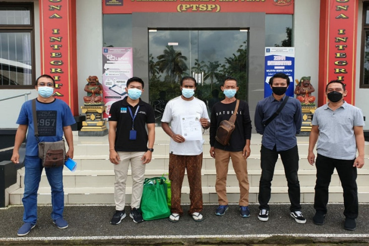 Bebas dari Penjara,...