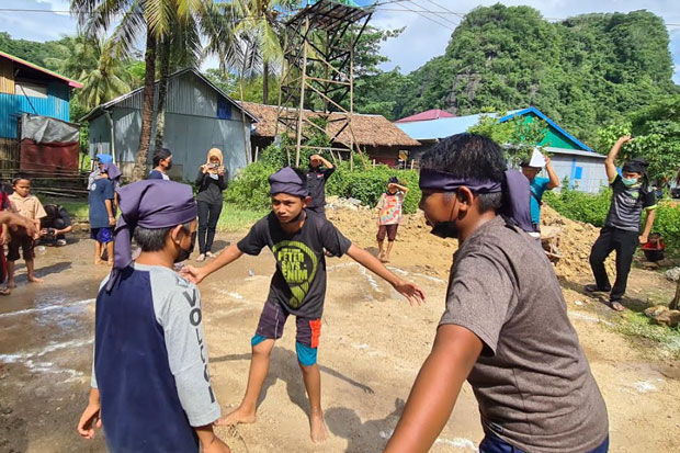 Kemah Budaya Hadirkan...