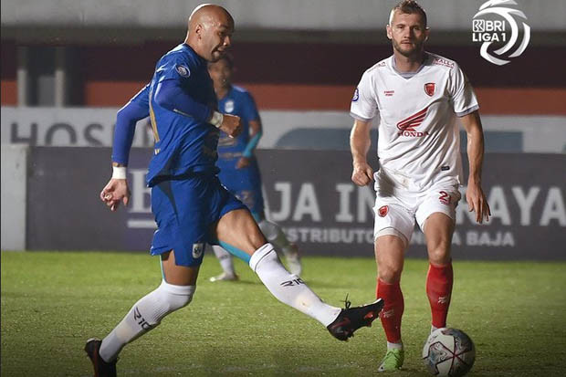 Hasil Liga 1 2021/2022:...