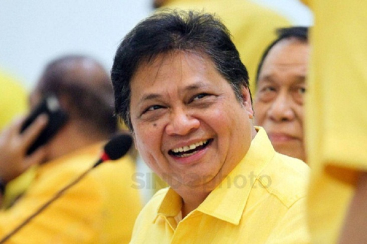 Relawan Tampung Sejumlah...