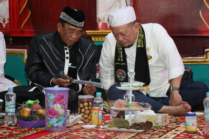 Ketua DPD RI Dipercaya...