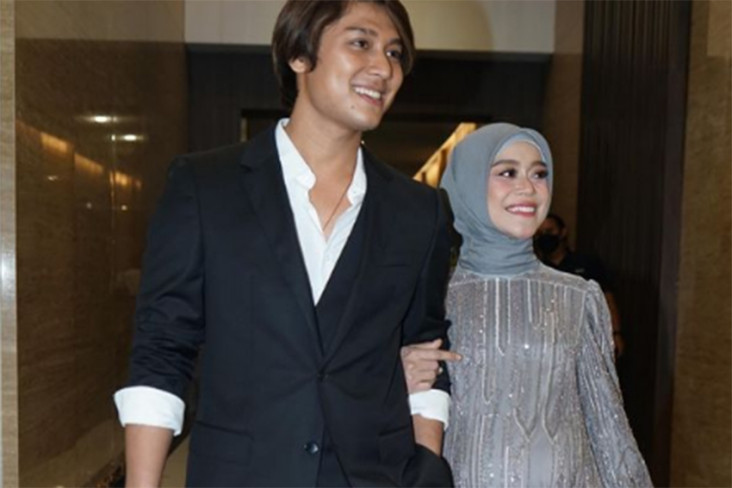 Nama Anak Rizky Billar...
