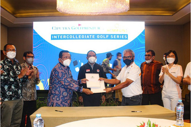 IGS, Wadah Pegolf Muda...