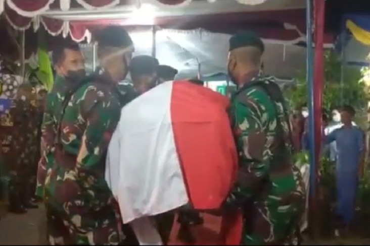 Tangis Pecah Sambut...