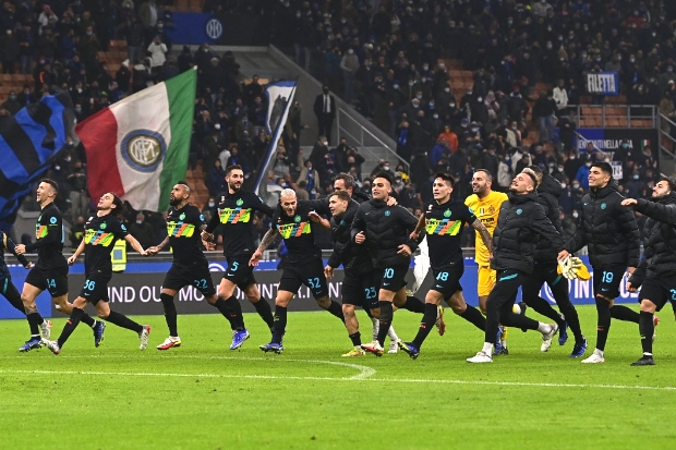 Diwarnai Lima Gol, Inter...