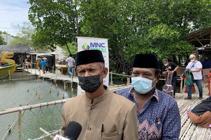 Warga Apresiasi Bantuan...