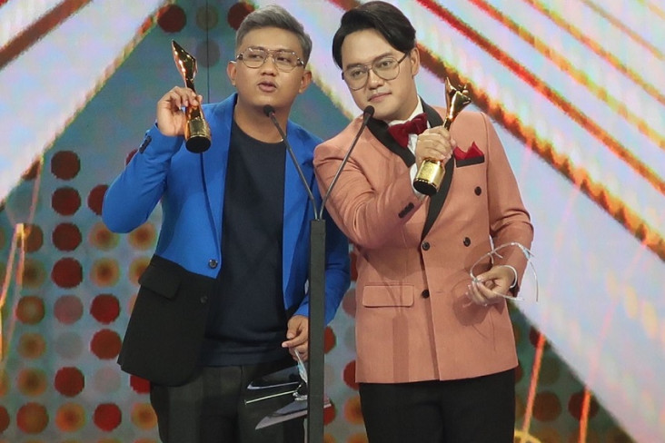 Anugerah Dangdut Indonesia...