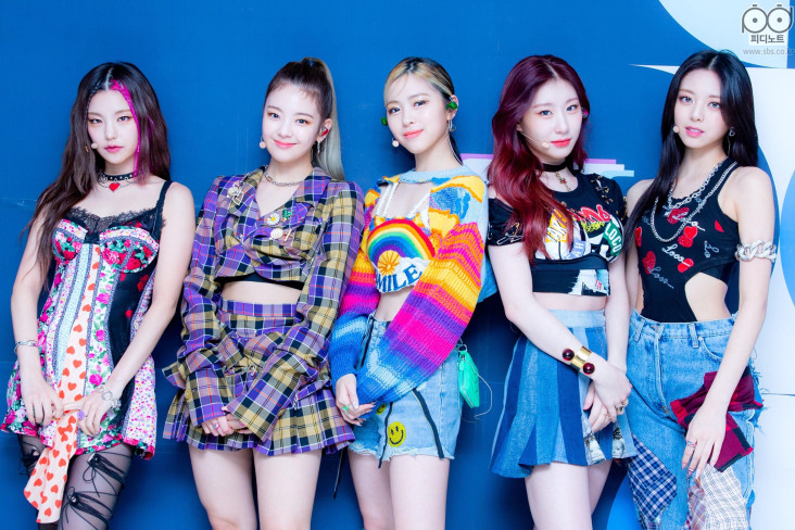 Idol K-Pop Pilihan Tentara...