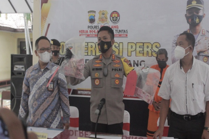 Edarkan Uang Palsu di...