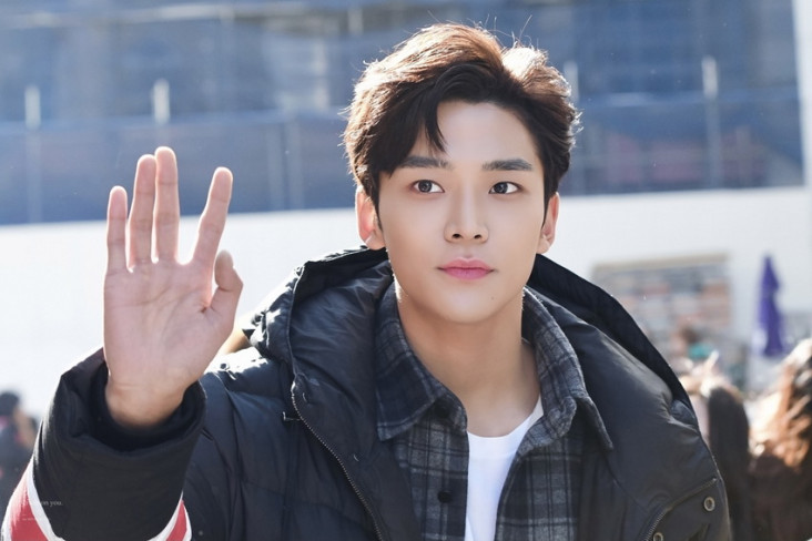 Rowoon SF9 Dipercaya...