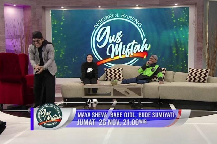 Demi Karier Sang Anak,...