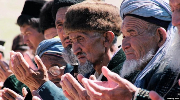 Kepolisian Uzbekistan...