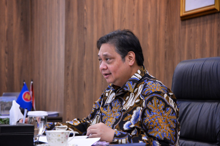 Menko Airlangga Targetkan...