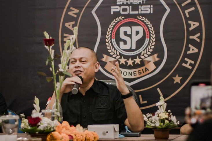 Dua Polisi Terluka Dalam...