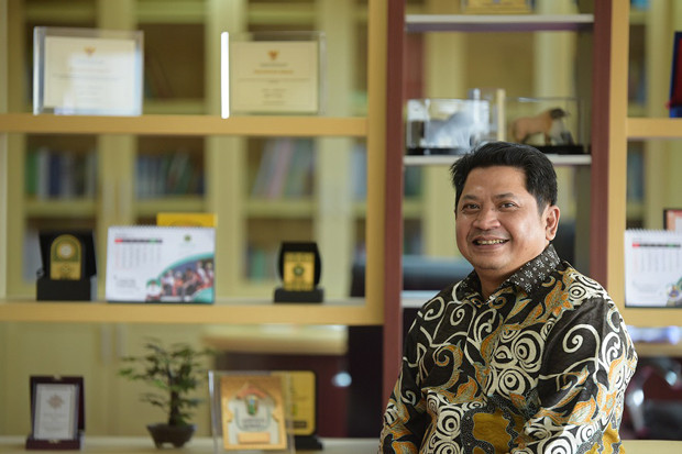 Peringati Hari Guru,...