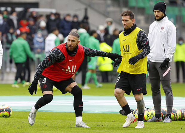 Dulu Musuh, Sergio Ramos...