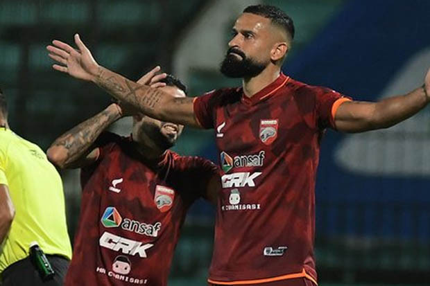 Hasil Liga 1 2021/2022:...