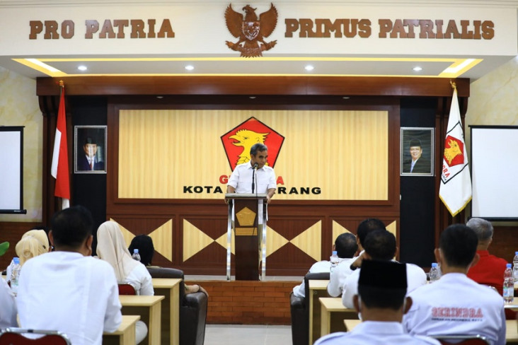 Ahmad Muzani: PDIP dan...