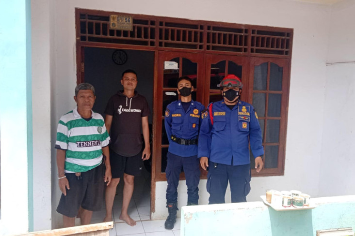 Kesulitan Buka Pintu...