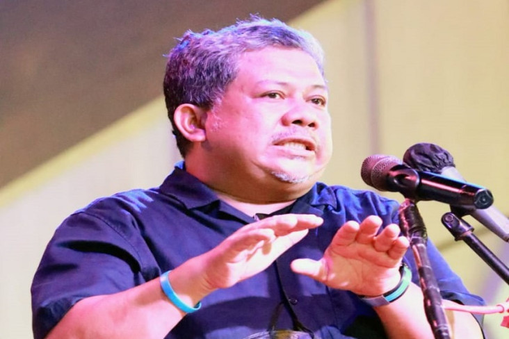 Fahri Hamzah Minta Pemerintah...