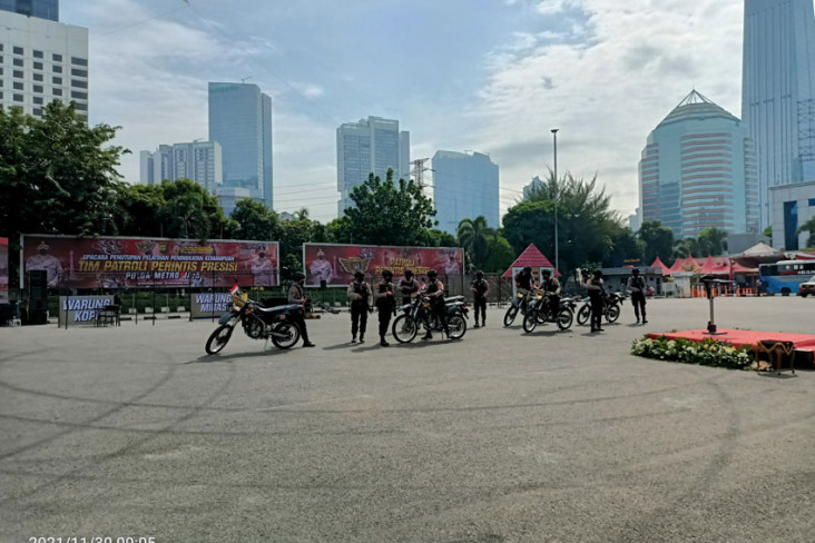Jelang Libur Nataru,...