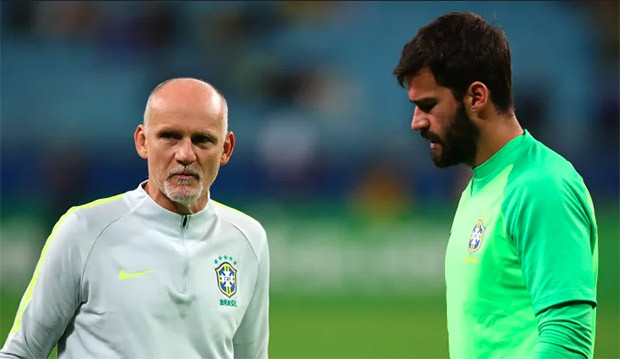 Claudio Taffarel Perkuat...