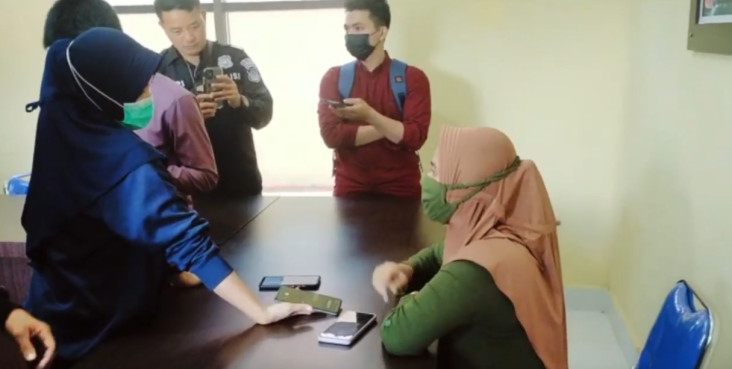 Ibu Cantik di Konawe...