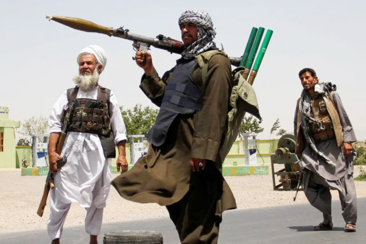 Taliban Bantah Bantai...