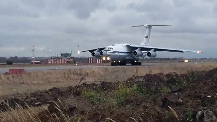 Tiga Pesawat Rusia Tiba...