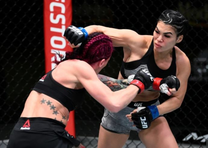 Rachael Ostovich, Bertaruh...