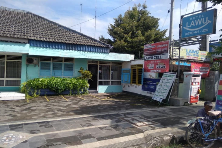 Nginap di Hotel Bersama...