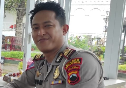 Tabrakan Beruntun di...