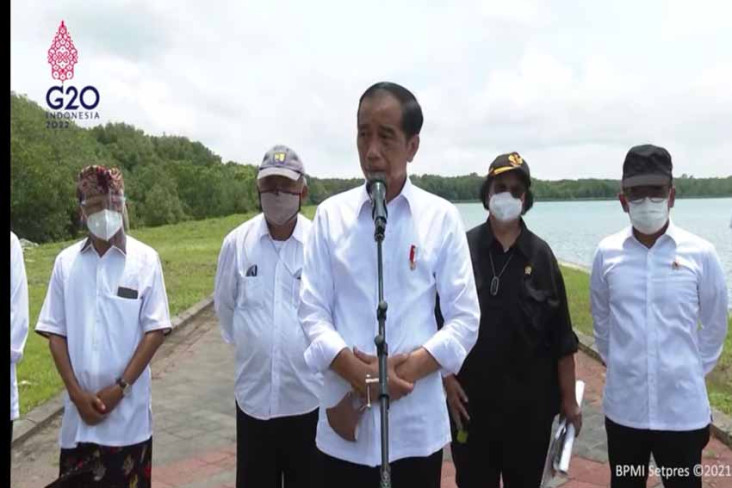 Jokowi Akan Pamerkan...