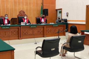 Sidang Offline di Pengadilan...