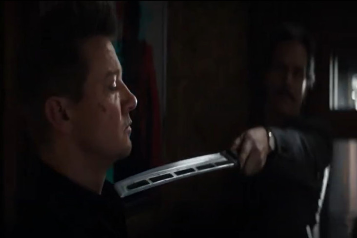 Misteri Hubungan Clint...
