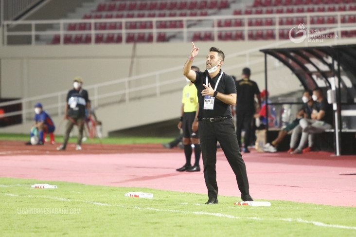 Liga 1 Jelang Persik...