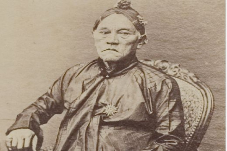 Pakubuwana VIII, Raja...