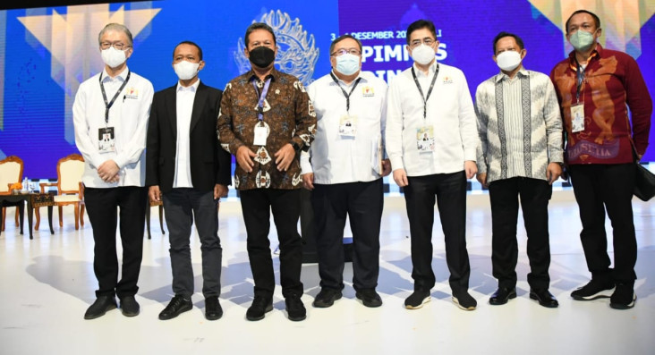 Cari Titik Temu Pengusaha-Pemerintah,...