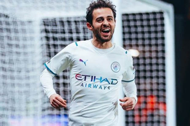 Hasil Liga Primer 2021/2022:...
