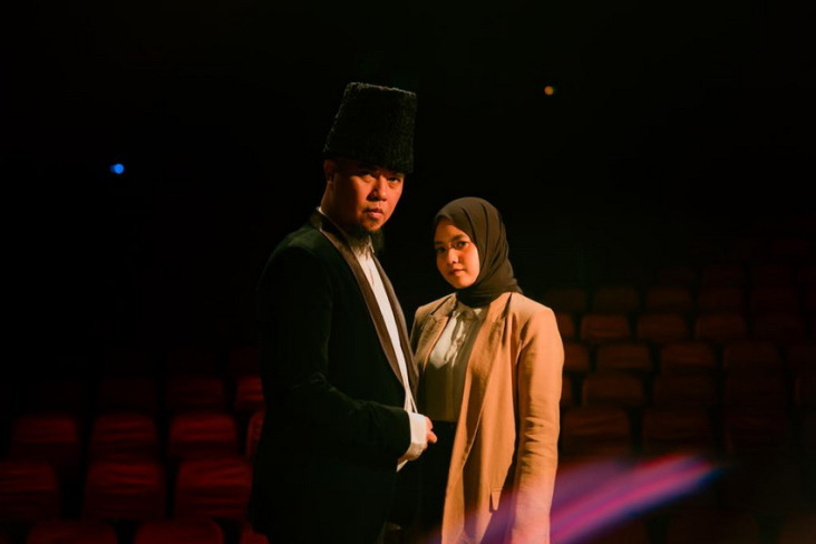 Gandeng Ahmad Dhani,...