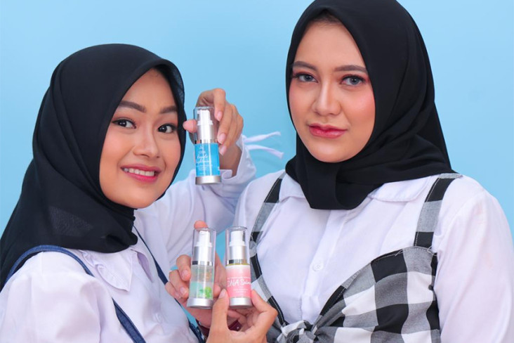 Wajah Cerah dengan Produk...